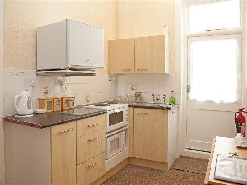 The Meltham Guest House Scarborough Eksteriør billede